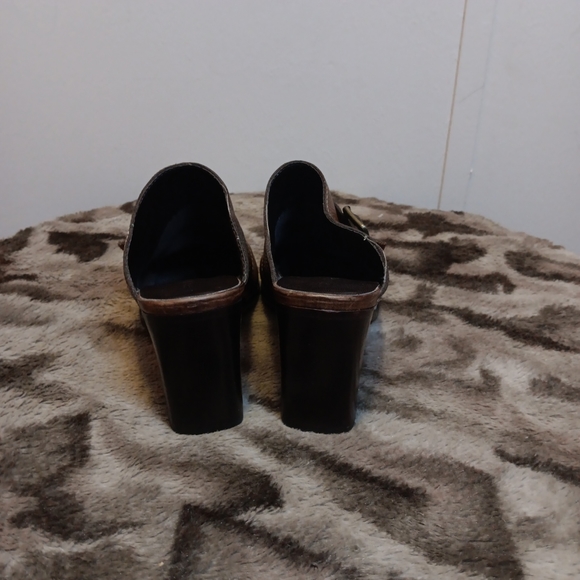 GIANNI‎ BINI Brown Leather Buckle Accent Slip On Mule Women's, Sz 8.5 - Picture 3 of 7